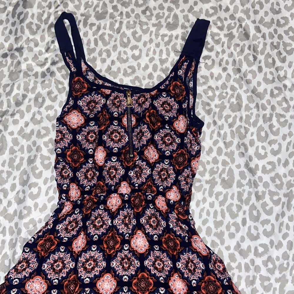 Dress - Picture 2 of 4